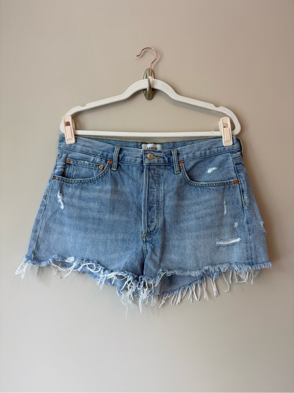 AGOLDE Parker Distressed Denim Cutoff Shorts Size 30 Light Wash
